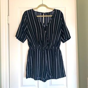 STYLISH BLACK STRIPED ROMPER